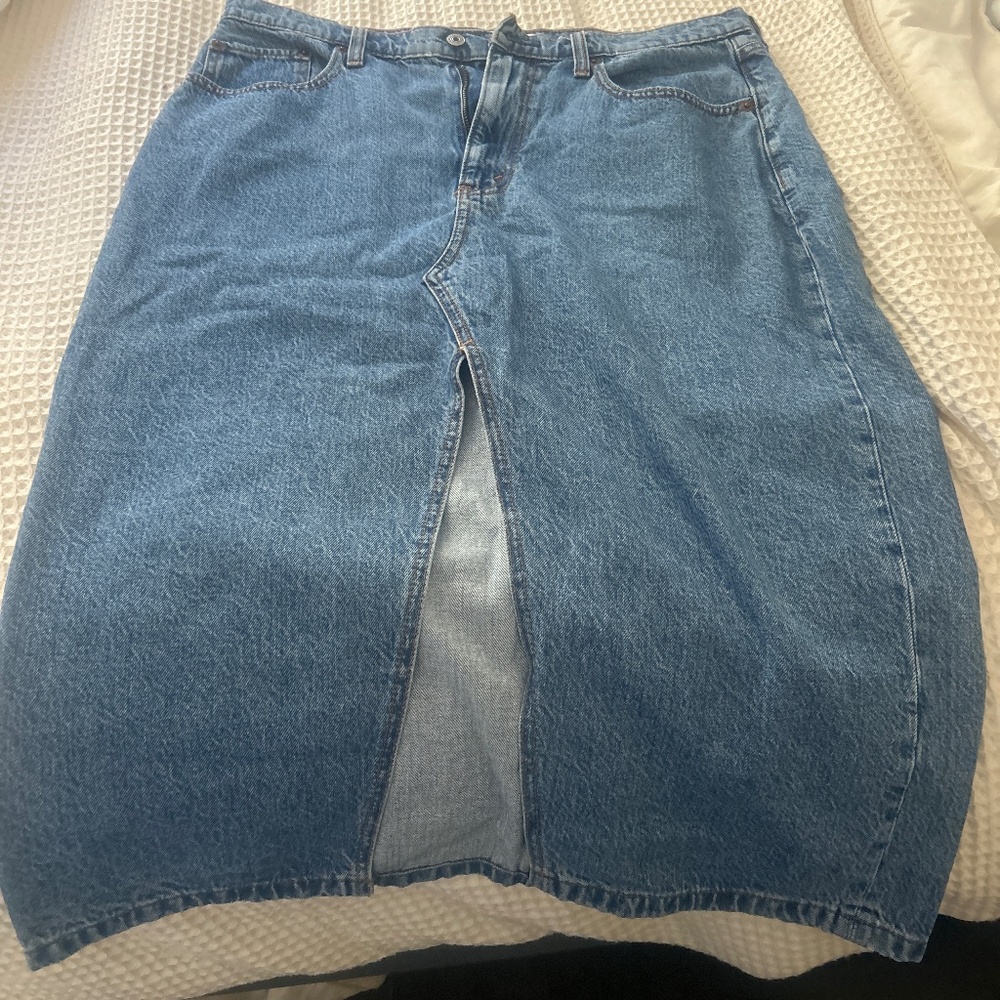 Abercrombie Denim Midi Skirt